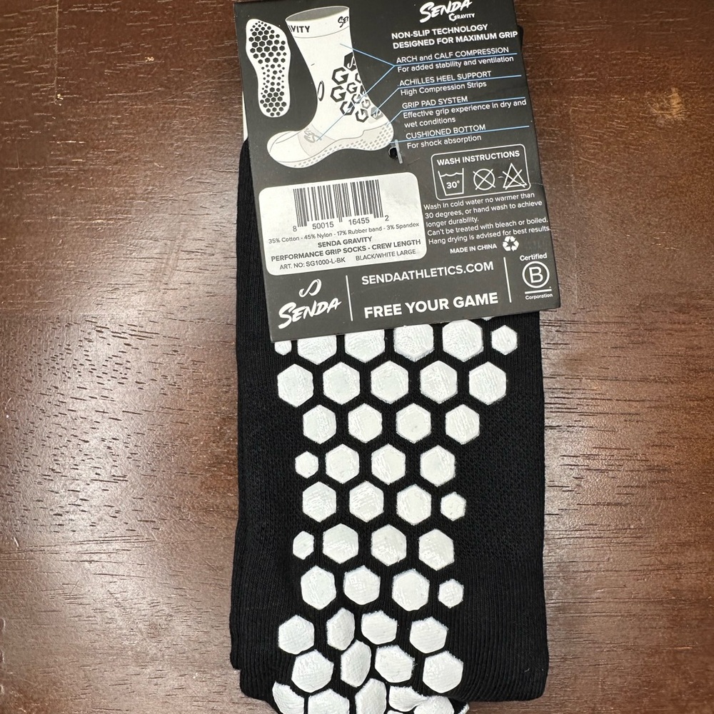 Sendra Black and White Athletic Socks Performance Comfort - Picture 2 of 2